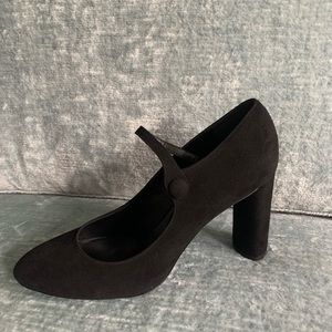 La Canadienne “Roxana” Black Suede Mary Jane Heels (size 9.5-10)